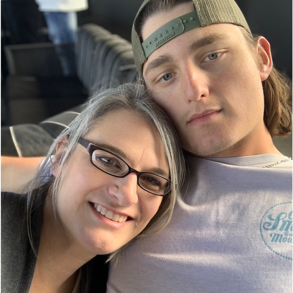 Meet your Posher, Kimberly - Picture 5 of 15